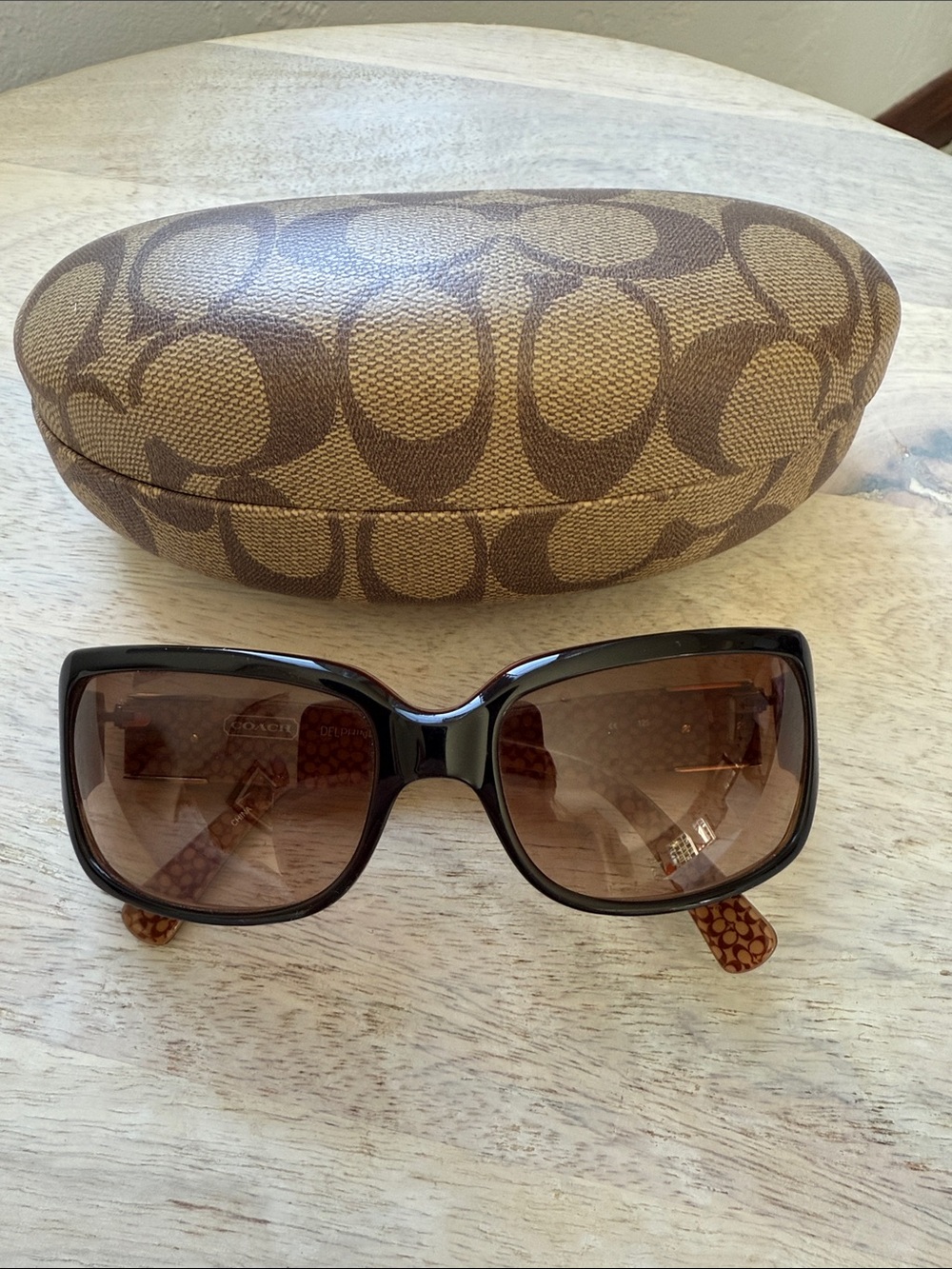 Coach Brown Gradient Delphine S443 Tortoise Square Sunglasses
